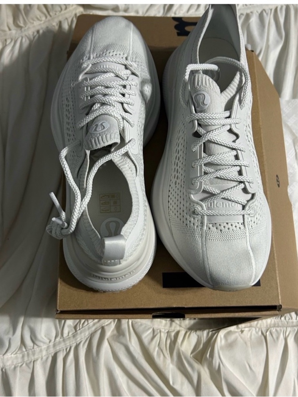 Lululemon Chargefeel 3 (W 9.5)
